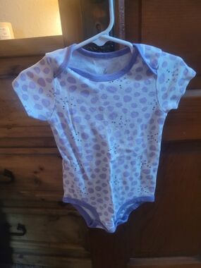 Purple Polka Dot Giraffe Short-Sleeve Baby One-Piece